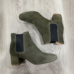 Madewell suede ankle boots - khaki / 7.5